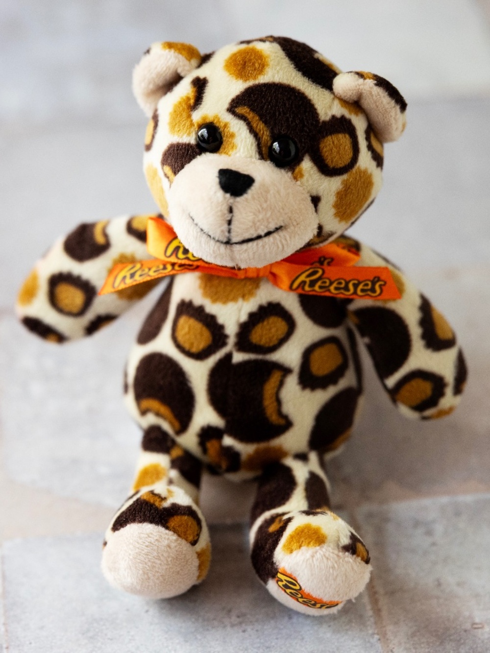 Reese's Teddy Bear 6” Plush Peanut Butter Cup Candy Print Orange Bow Galerie
